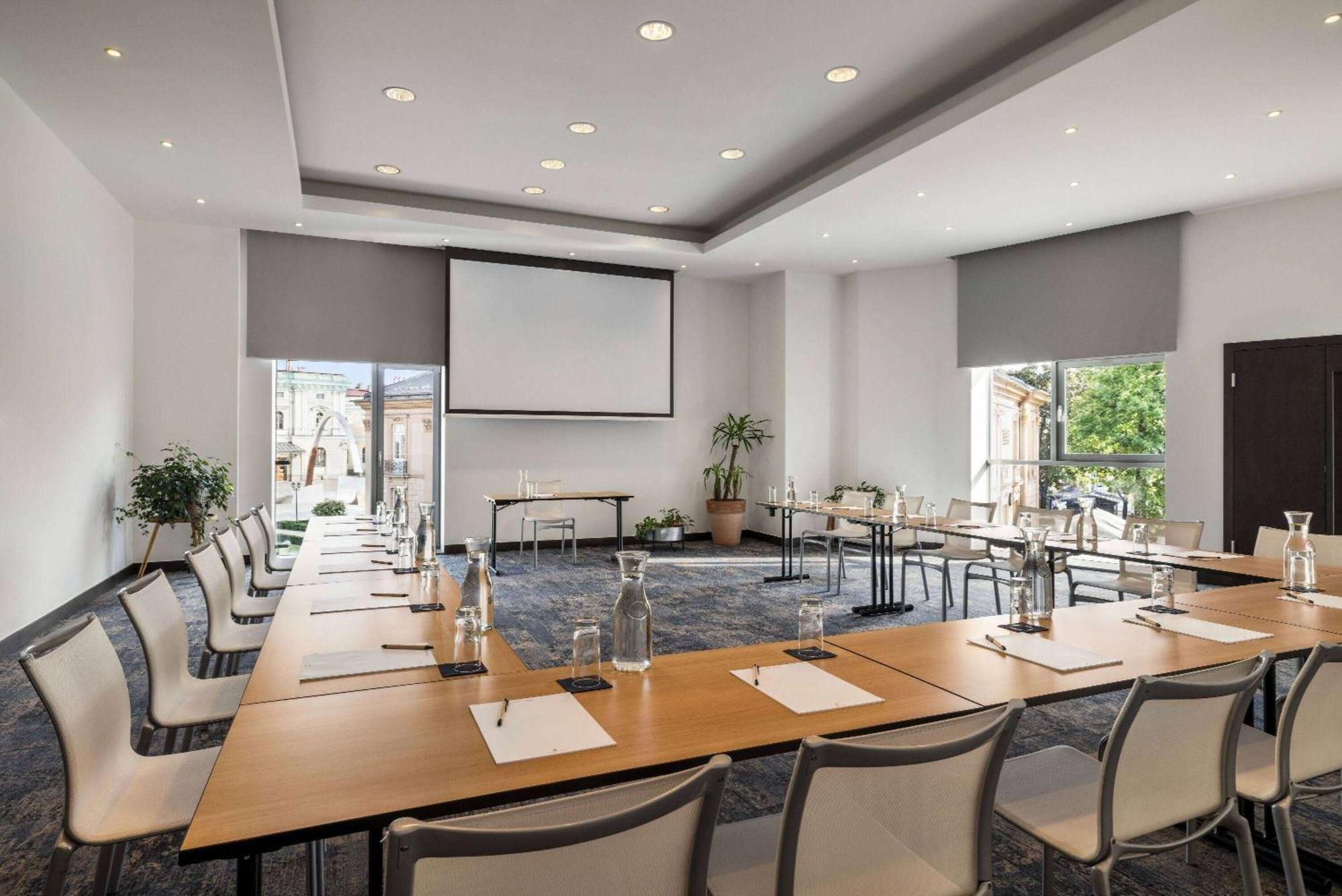 Vienna House By Wyndham Andel's Cracow 4*